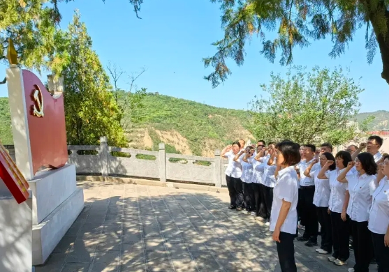 平城区人民法院组织“两优一先”表彰对象赴延安开展党性教育培训